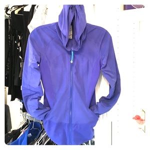 Lululemon blue jacket w/hood