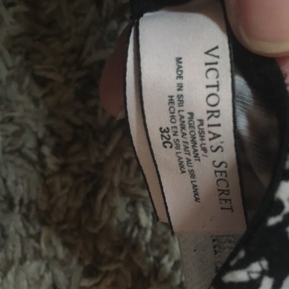 Black and white leopard print push-up bra - Picture 2 of 2