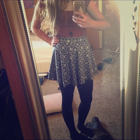Gray and White Patterned Skater Skirt
