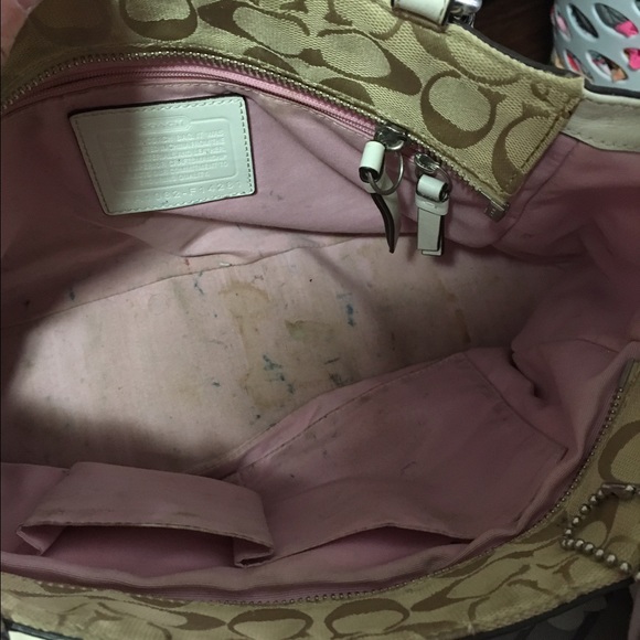 Coach - Picture 2 of 3