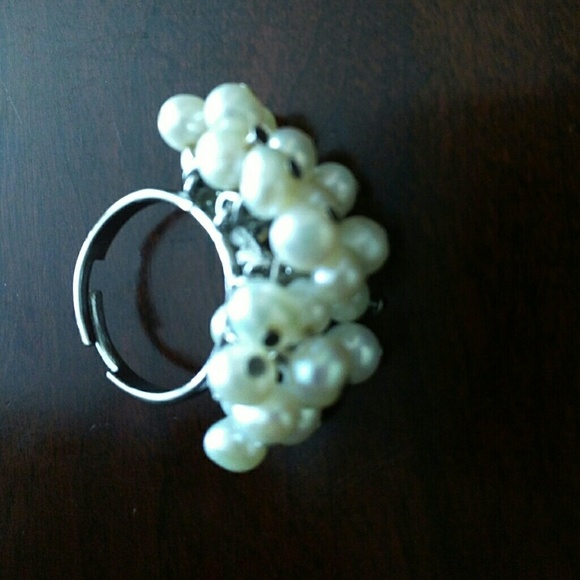 Pearl ring - Picture 2 of 2