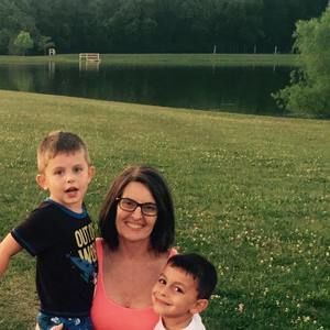 Meet your Posher, Dana