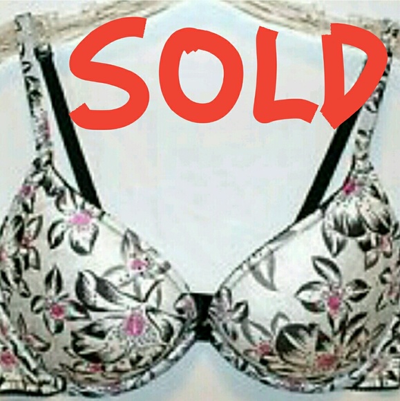 💲SOLD💲 Aerie 32A Emma silver pushup bra