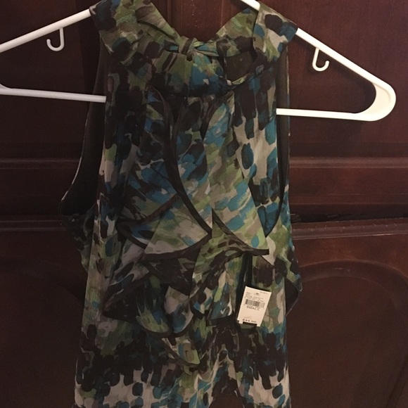 Gorgeous ruffled blouse
