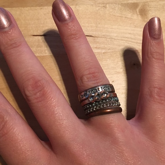 Five stack ring set. - Picture 3 of 3