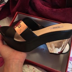 Brand New Guess shoes