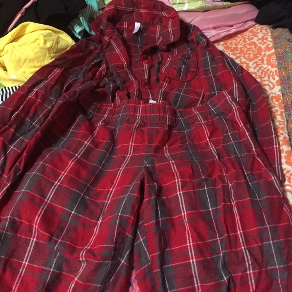 GapBody two piece flannel pjs