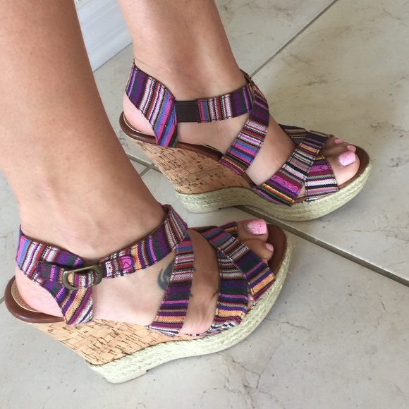 Multicolored espadrille wedges