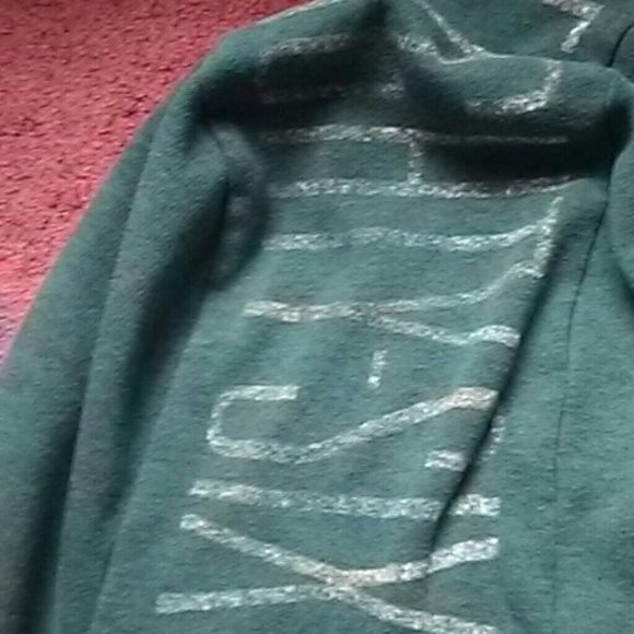 Pink sweater - Picture 3 of 3