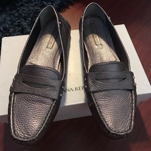 Banana Republic brand new loafer