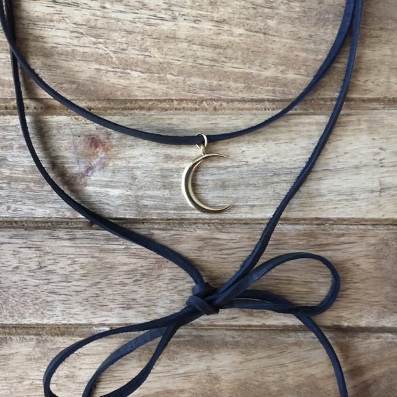 ╳FLASH SALE╳ Handmade Moon Choker ☾ - Picture 3 of 4