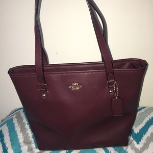 Coach Crossgrain Leather Zip Top Tote ❤️ Oxblood