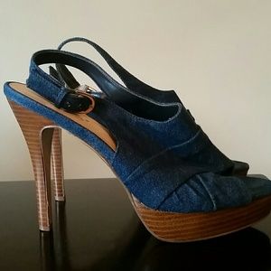 Breckelle's Size 8 Heels