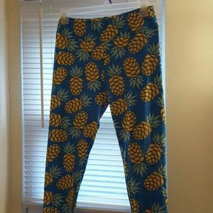 LuLaRoe "Unicorn" TC Pineapple Leggings