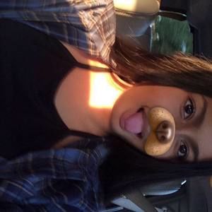 Meet your Posher, Clara