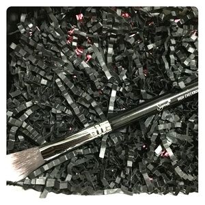 Sigma High Cheekbone Highlight Brush