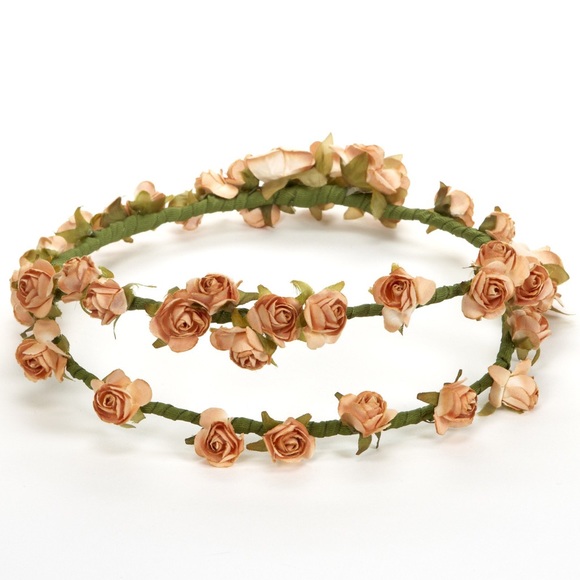 Cult Gaia Venus Crown - Picture 2 of 4