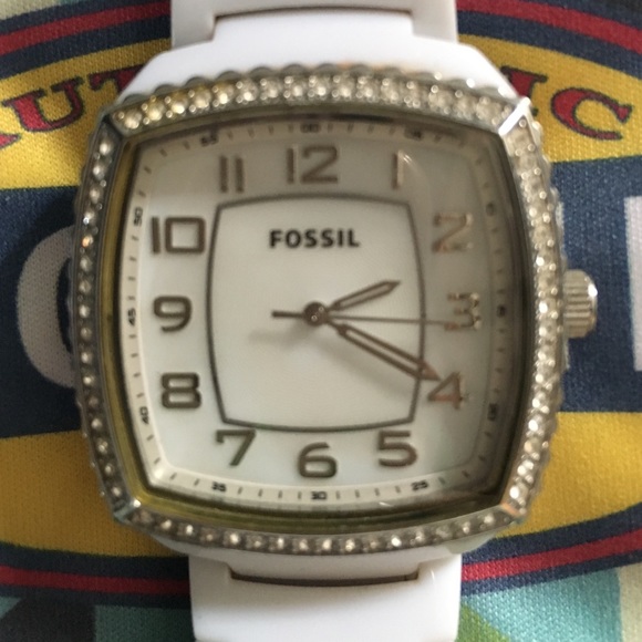 FOSSIL White watch with rhinestone encrusted face
