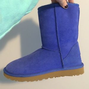 Blue Uggs