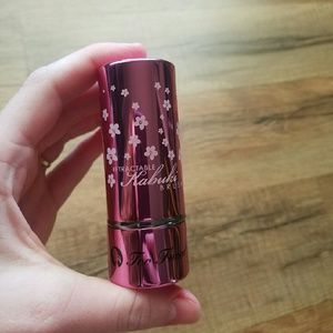 NEW NEVER USED Too Faced Kabuki brush