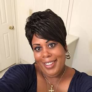 Meet your Posher, Ebony