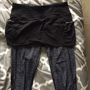 Athleta 2 and 1 Acceleration Capri