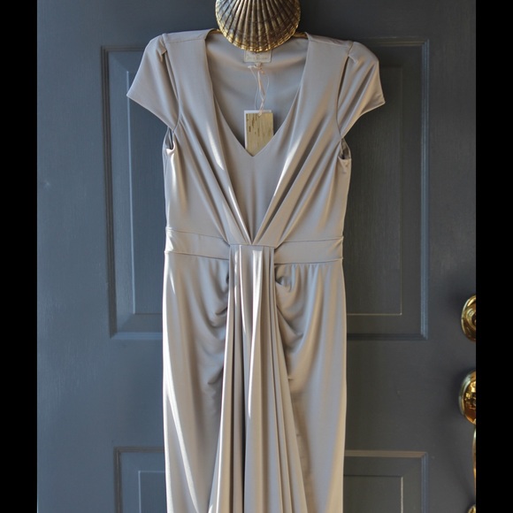 Jenny Packham Jersey NWT!  Kate's fav designer👸🏻