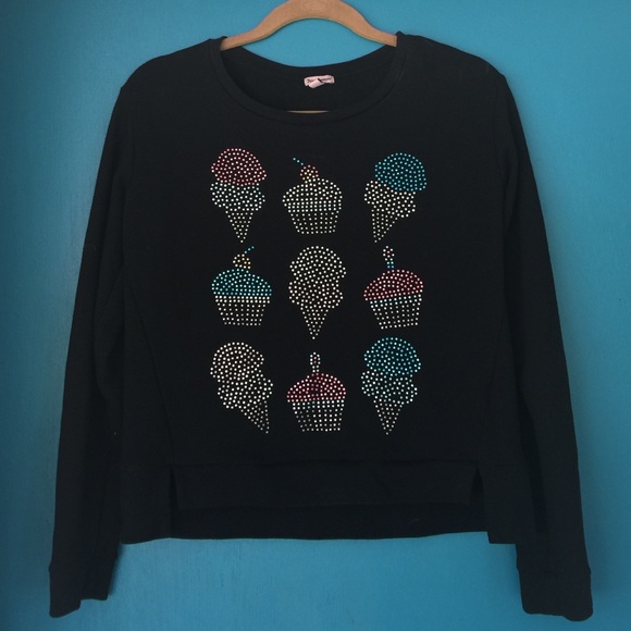 🔥💄Juicy Couture 💋 Embellished Sweater