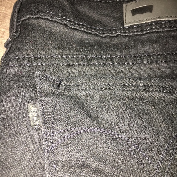 2 pairs of Levi jeans!! - Picture 3 of 4