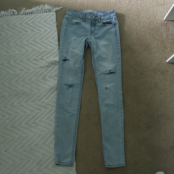 American eagle light wash jeans