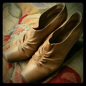 Aerosole Brown Shoes