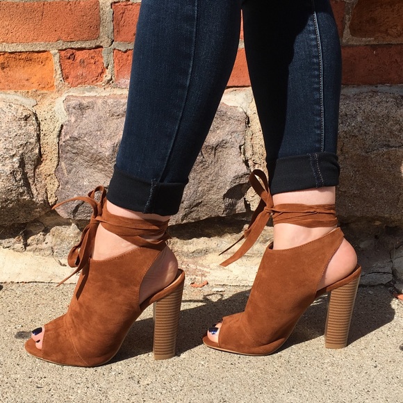 🎉MUST GO SALE🎉 Jewell | Wrap Suede Booties - Picture 2 of 3