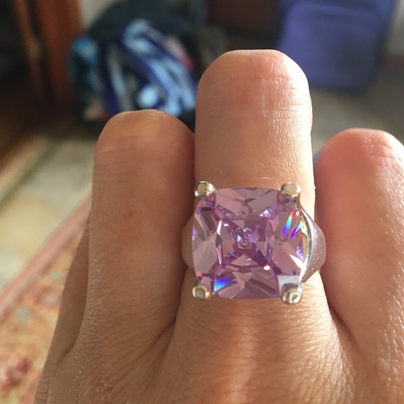 ❌❌SOLD❌❌Sterling silver ring - Picture 2 of 5