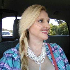 Meet your Posher, Michele