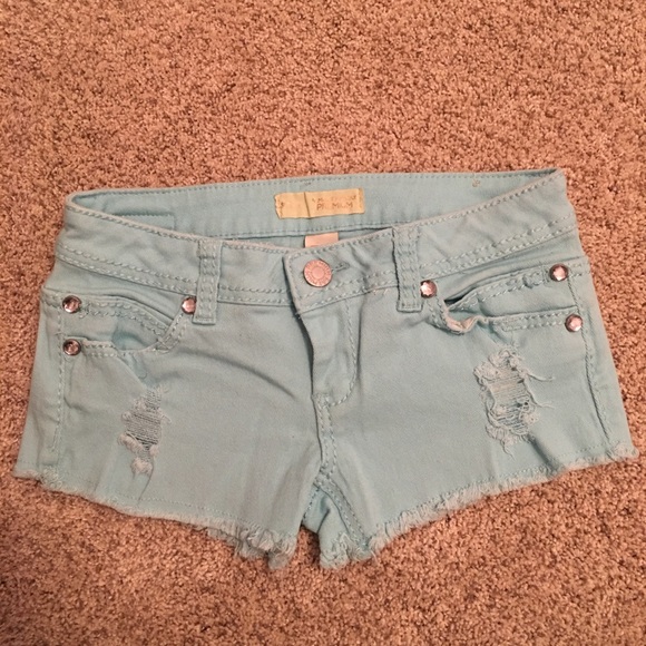 Almost Famous Shorts