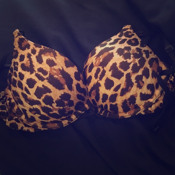 Victoria Secret  34AA