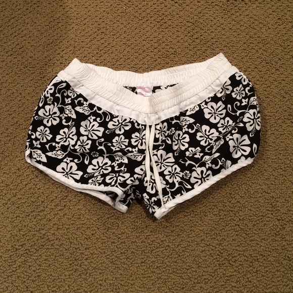 Swim shorts