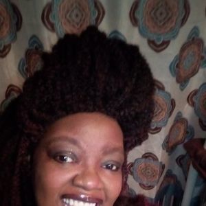 Meet your Posher, Alexandria