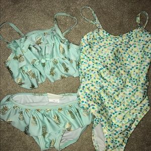 Crazy 8 swimsuits Size 2T