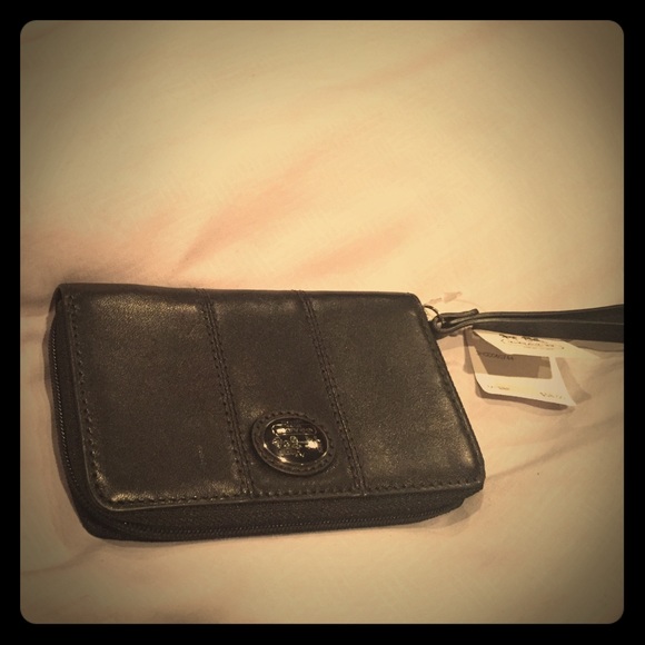 Authentic coach wristlet new with tags