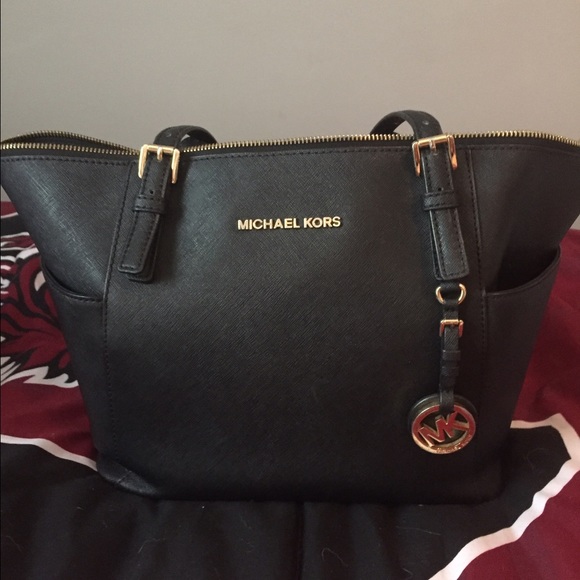 MICHAEL Michael Kors Handbags - Michael Khors jetset bag