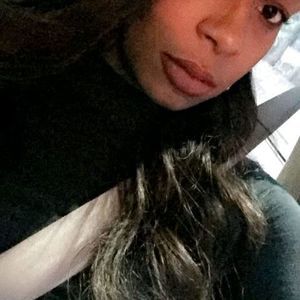 Meet your Posher, Lee