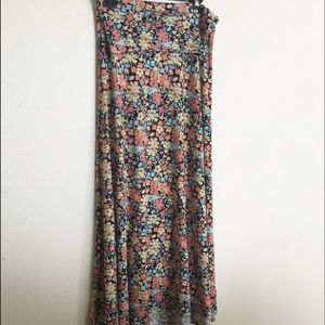 EUC LuLaRoe Maxi Skirt