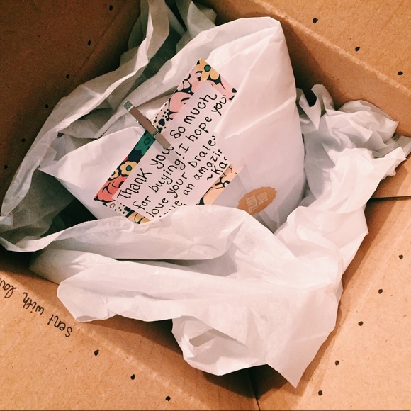 Meet your seller ✨🌸💕 - Picture 5 of 5