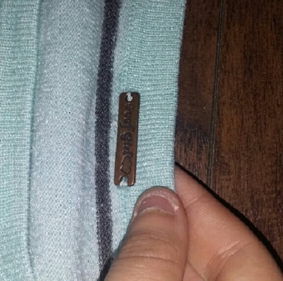 🎀 Cute Baby Blue Sweater 🎀 - Picture 3 of 4