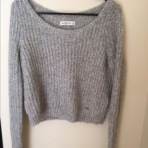 Grey fuzzy cropped A&F sweater!