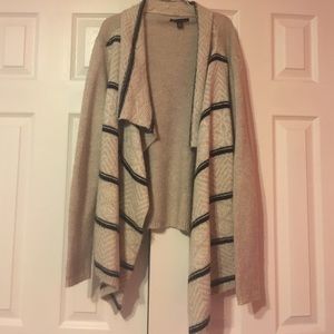 American Eagle tan cardigan