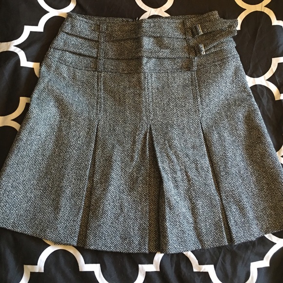 ✨💋Caroll Skirt - From France!💋✨