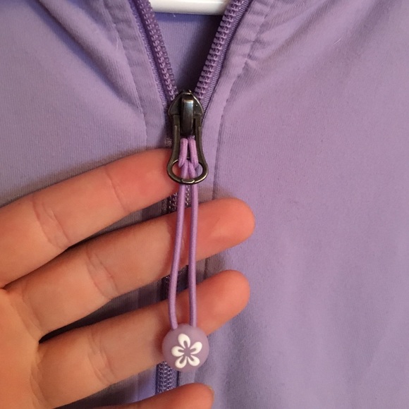 athletic jacket - Picture 3 of 4