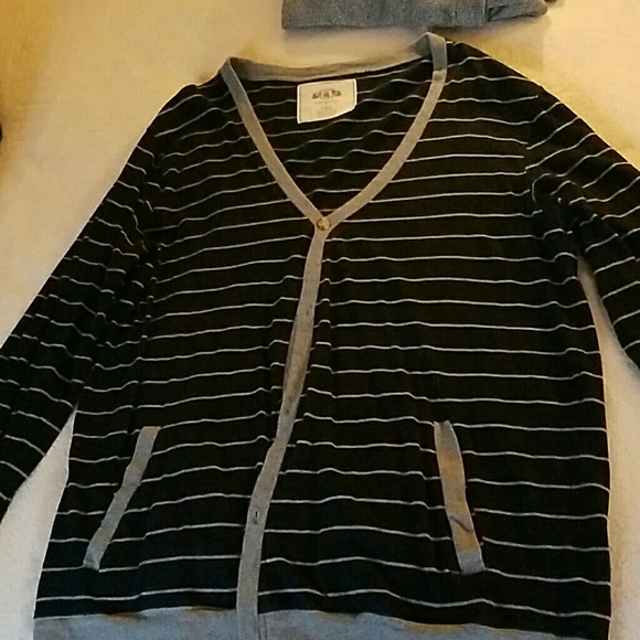 Male cardigan,lightly used.